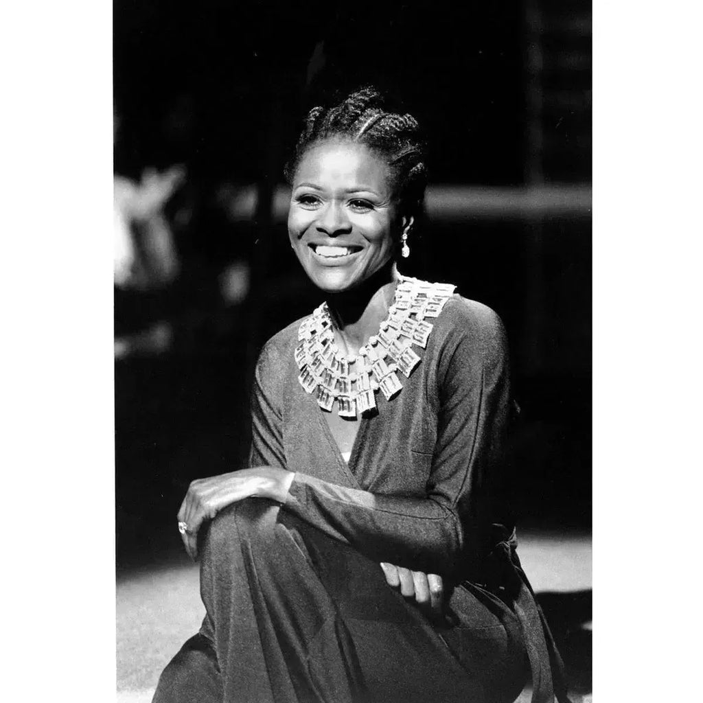 Dress for Change: 13 African American Fashion Icons Breaking Barriers