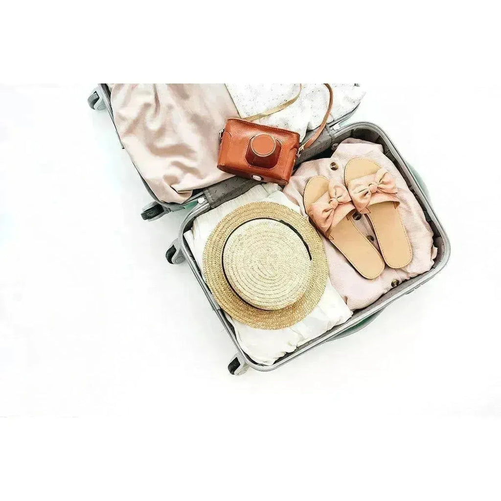 Summer Vacation: 5 Must-Pack Essentials