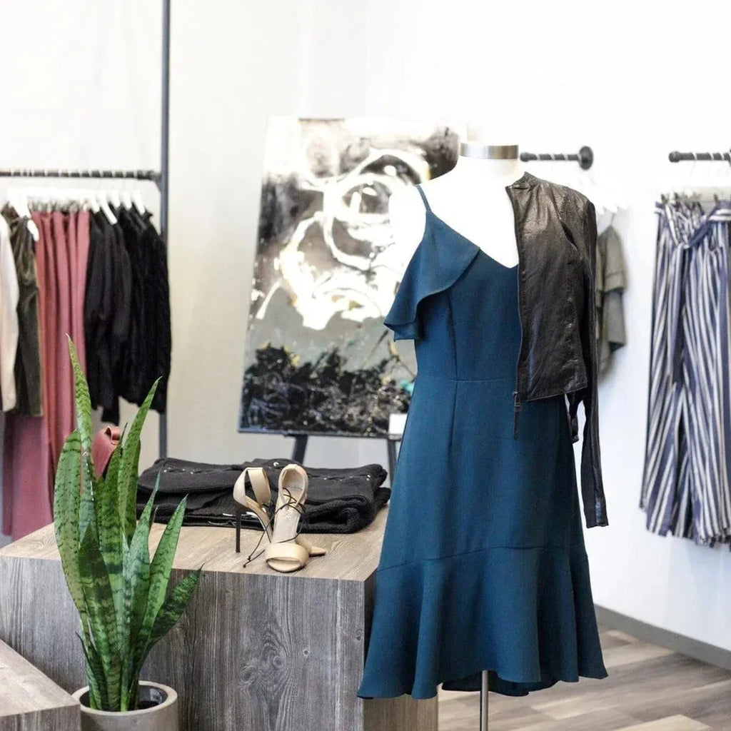 Super Bowl Party Looks