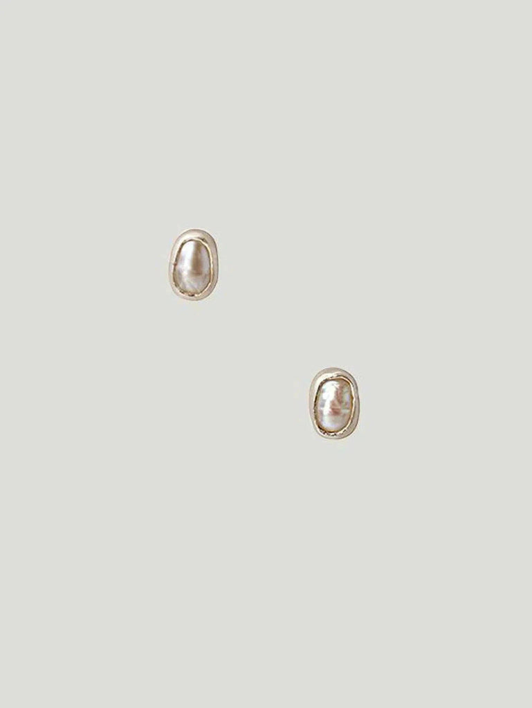 Chan Luu Freshwater Pearl Stud Earrings