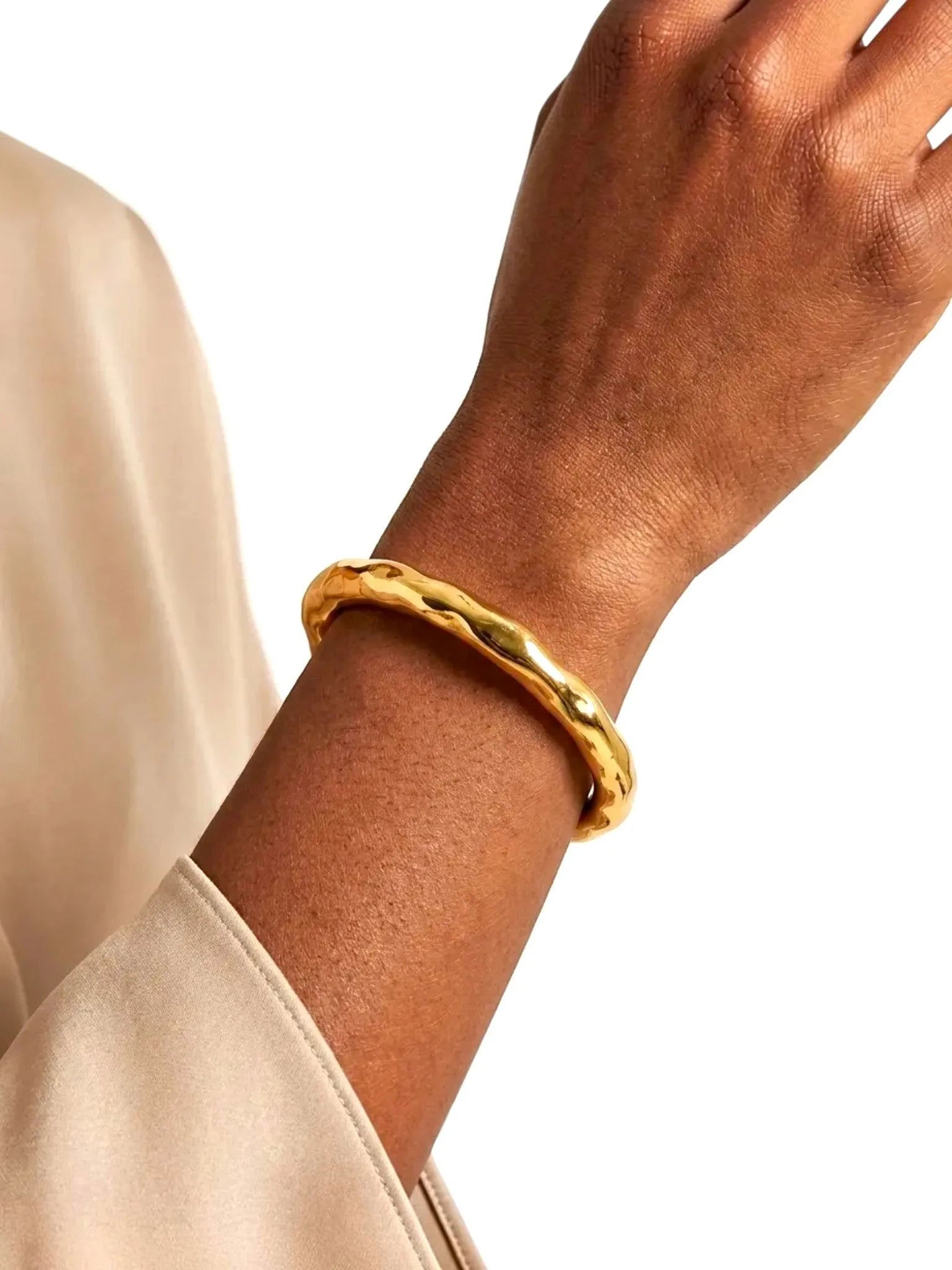 Knature the Label Knature The Label Bone Cuff Bracelet in Gold - Jewelry | Queen Anna House of Fashion Women's Luxury Fashion