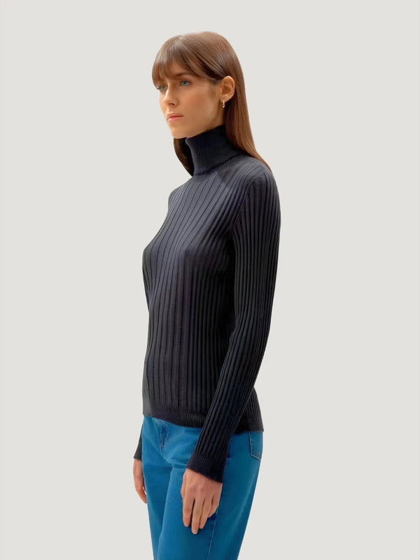 LEMME-Extra-Fine-Merino-Wool-Ribbed-Turtleneck-Queen-Anna-House-of-Fashion