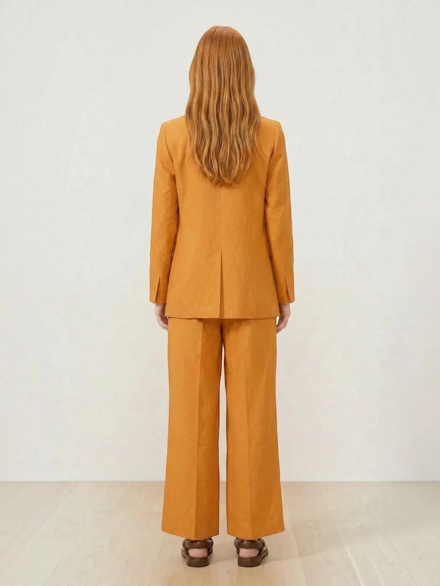 Lanhtropy Lanhtropy Milano Linen Blazer in Caramel - Outerwear | Queen Anna House of Fashion Women's Luxury Fashion