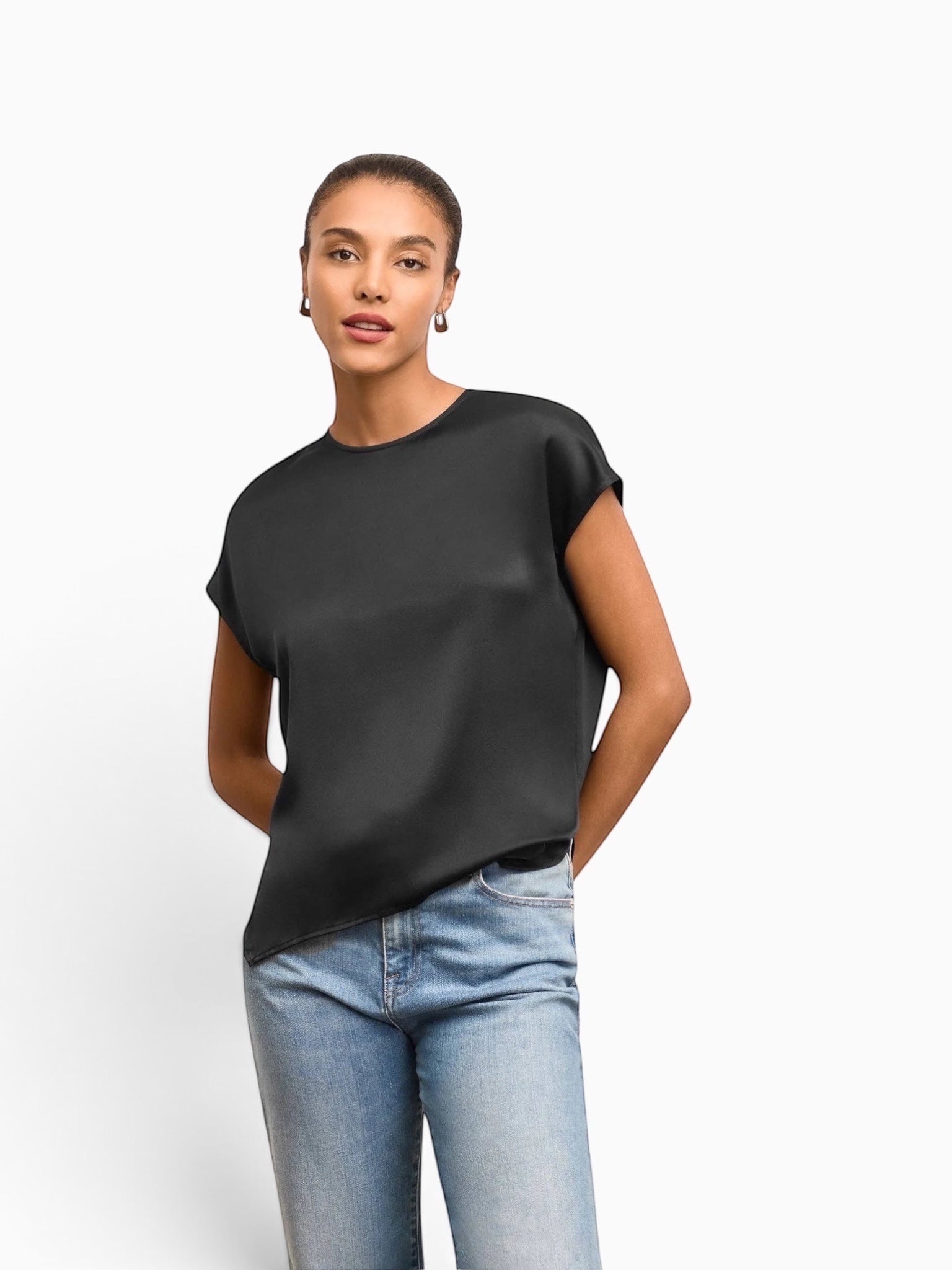 M.M.LaFleur M.M.LaFleur Washable Silk Charmeuse Didion Top in - Top | Queen Anna House of Fashion Women's Luxury Fashion
