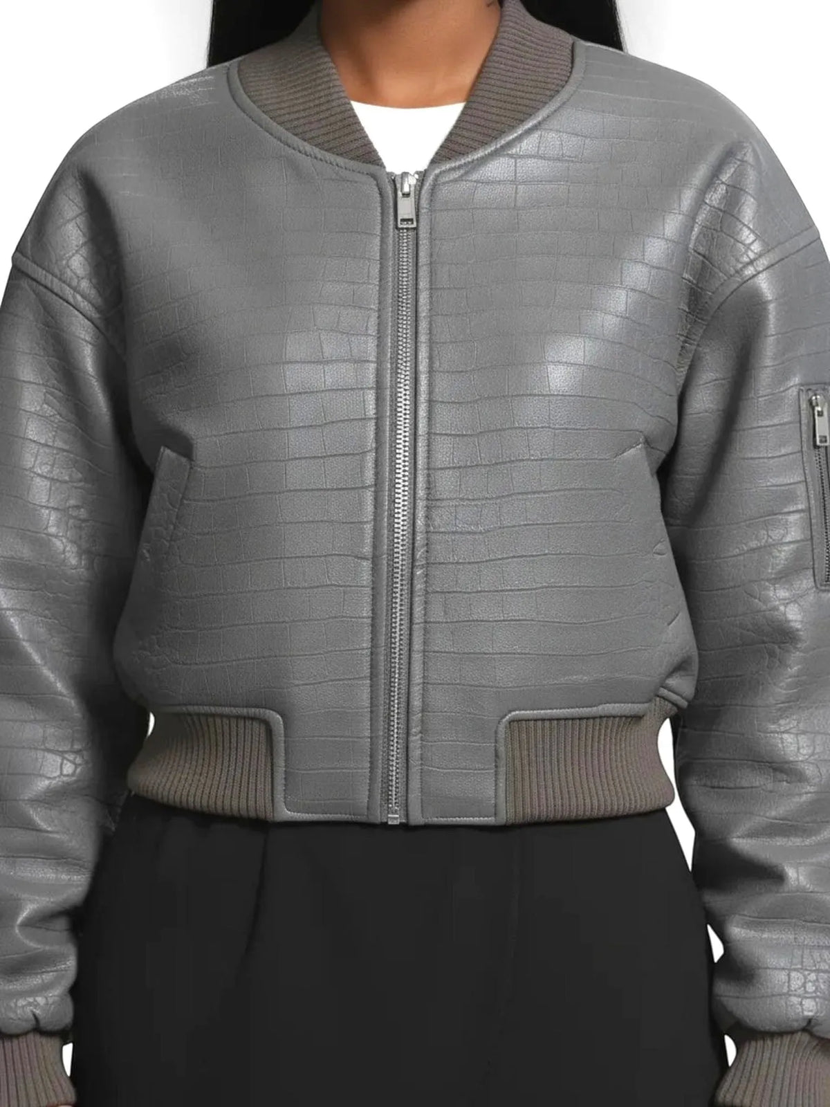 NOCTURNE NOCTURNE Vegan Leather Bomber Jacket in S - Outerwear | Queen Anna House of Fashion Women's Luxury Fashion