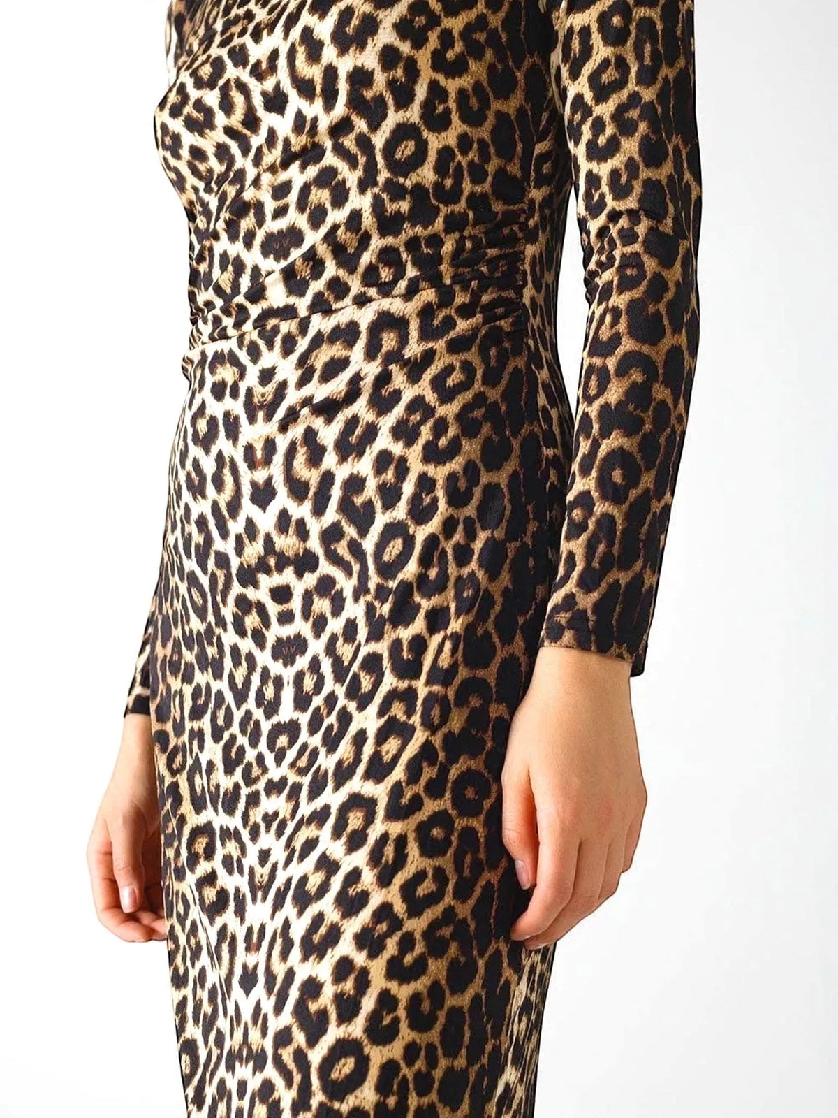 Q2 Q2 Leopard Print Fitted Midi Dress in S - Dress | Queen Anna House of Fashion Women's Luxury Fashion
