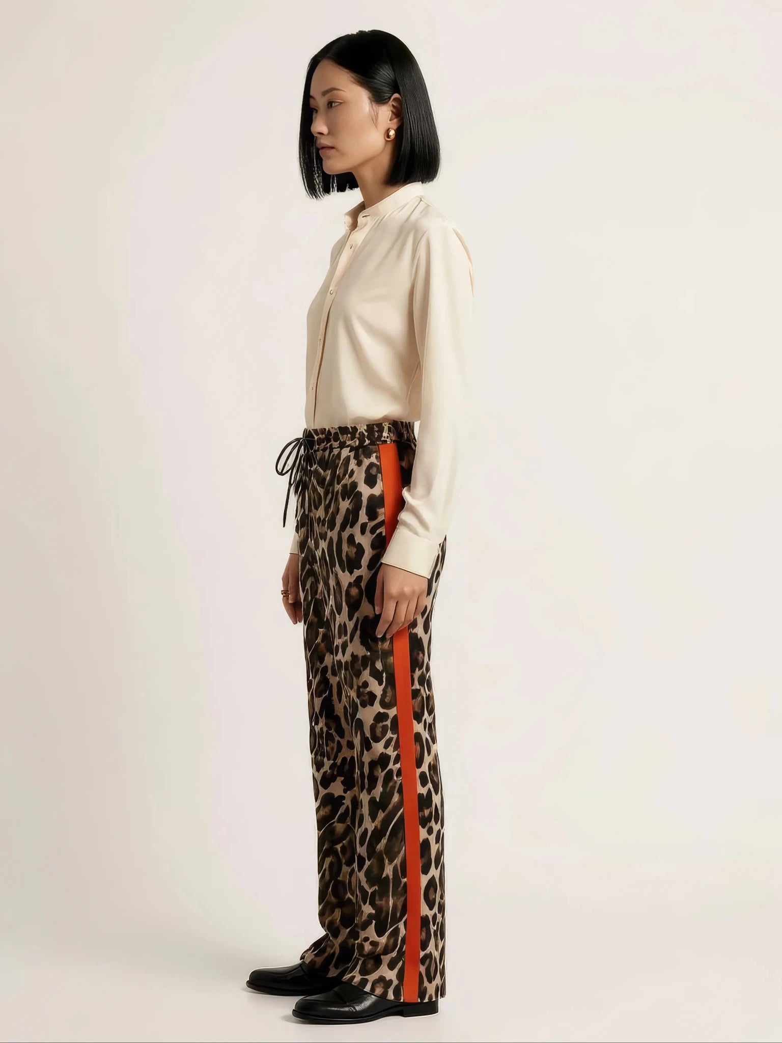 Q2 Leopard Straight Pants