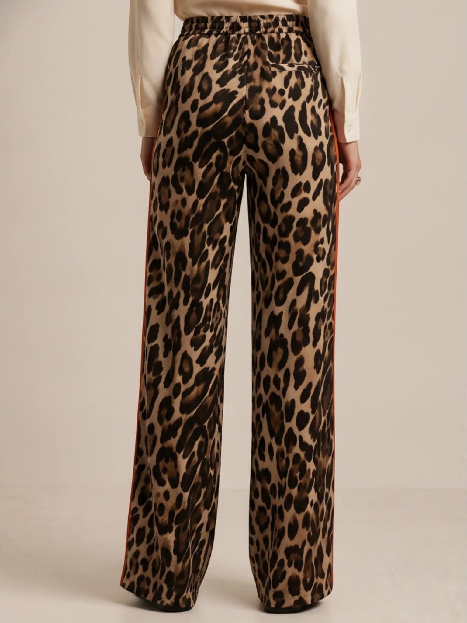 Q2 Q2 Leopard Straight Pants in S - Bottom | Queen Anna House of Fashion Women's Luxury Fashion