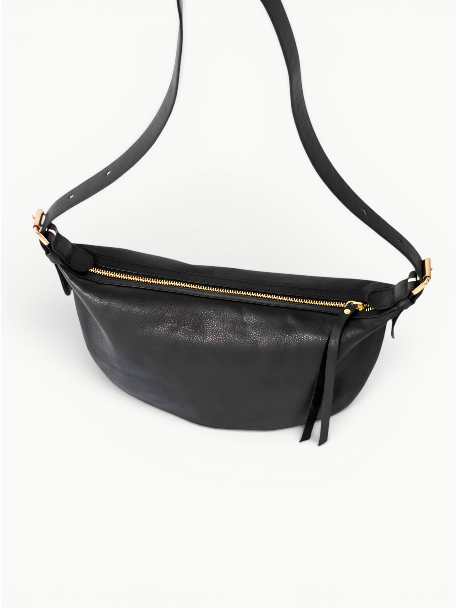 TAH Bags TAH Bags Nova Sling Bag in Black - Accessories | Queen Anna House of Fashion Women's Luxury Fashion