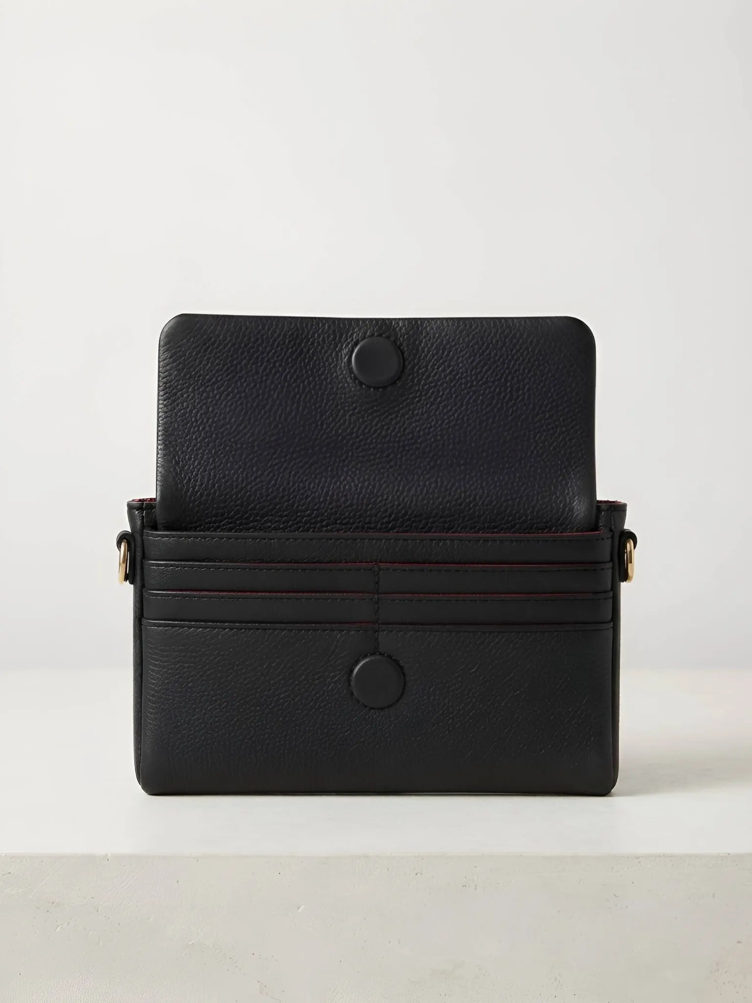 TAH Bags TAH Bags Work Traveler Wallet in Black - Accessories | Queen Anna House of Fashion Women's Luxury Fashion