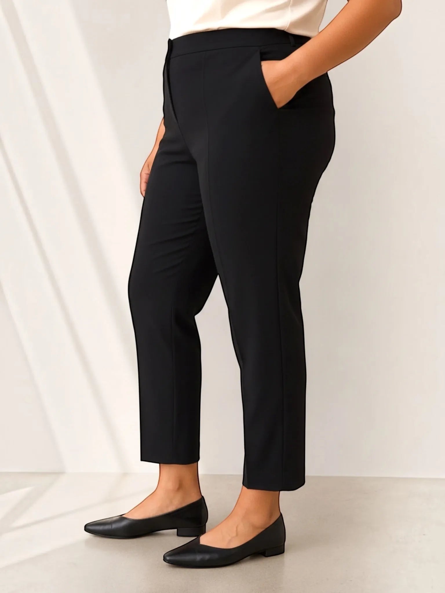 Universal Standard Universal Standard Cotton Stretch Twill Chino Pants in Black - Bottom | Queen Anna House of Fashion Women's Luxury Fashion