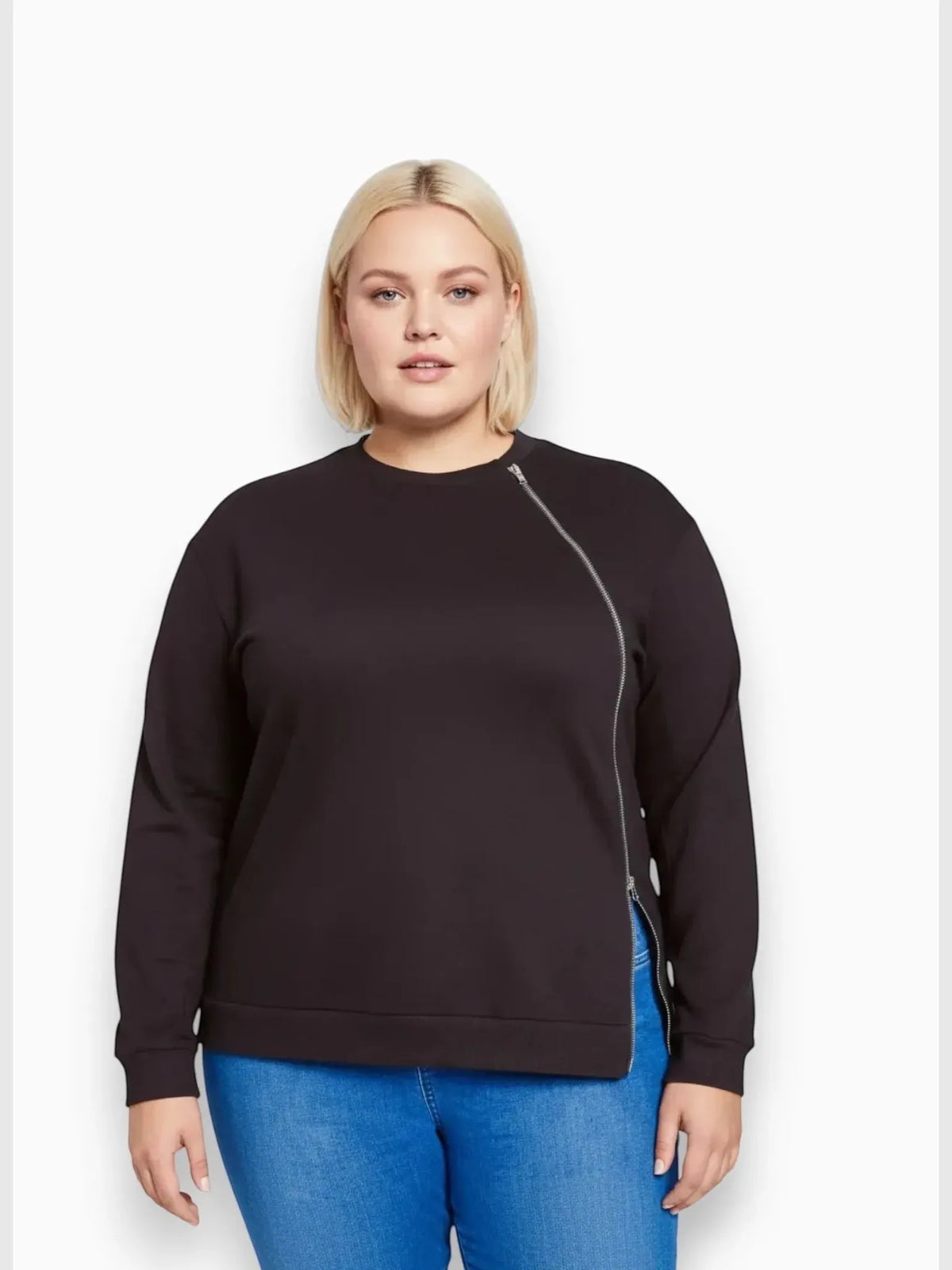 Universal Standard Universal Standard Meridian Zip Pullover in Black - Top | Queen Anna House of Fashion Women's Luxury Fashion