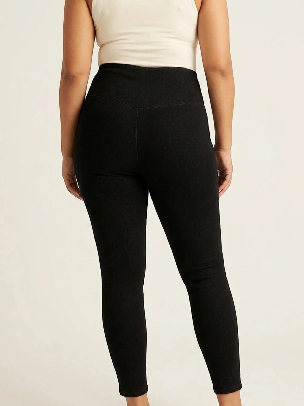 Yummie Yummie Denim Shaping Legging in XS - Bottom | Queen Anna House of Fashion Women's Luxury Fashion