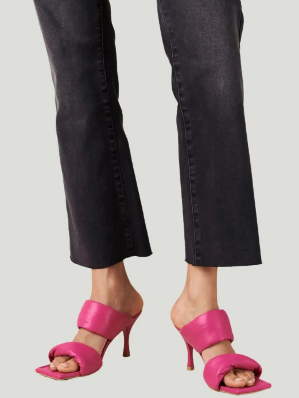 Alohas Alohas Twist Strap Magenta Leather Sandals in 36 - Shoes | Queen Anna House of Fashion Women's Luxury Fashion