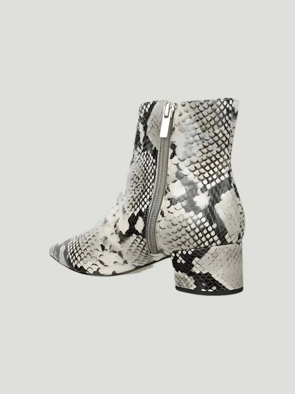 Carrano Carrano Python Embossed Leather Bootie in 7/US - Shoes | Queen Anna House of Fashion Women's Luxury Fashion