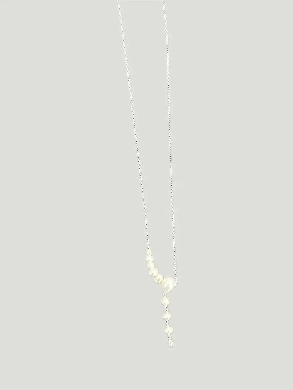 Chan Luu Chan Luu White Pearl Lariat Necklace in WHITE PEARL - Jewelry | Queen Anna House of Fashion Women's Luxury Fashion