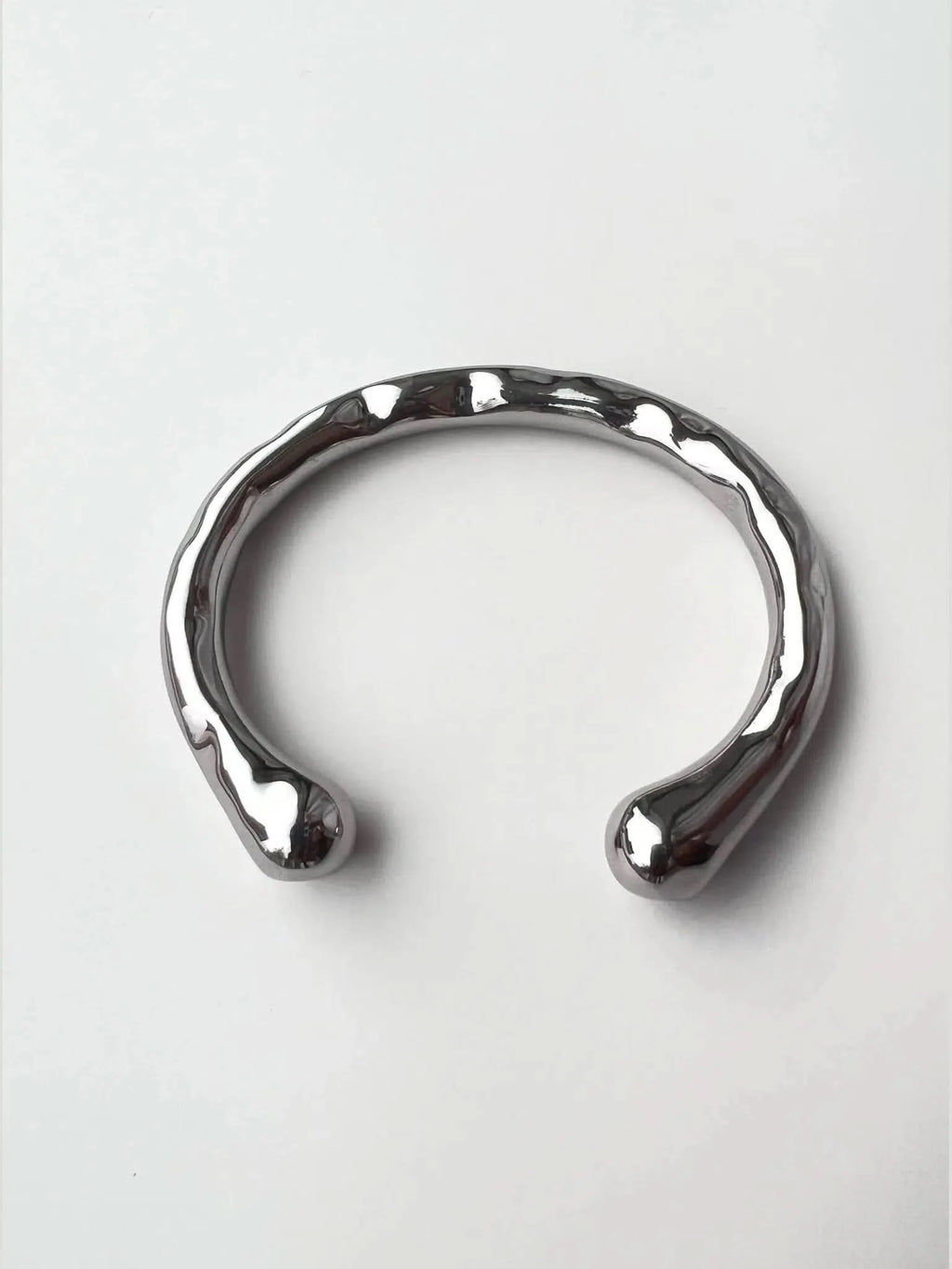 Knature The Label Knature The Label Bone Cuff Bracelet in Silver - Jewelry | Queen Anna House of Fashion Women's Luxury Fashion