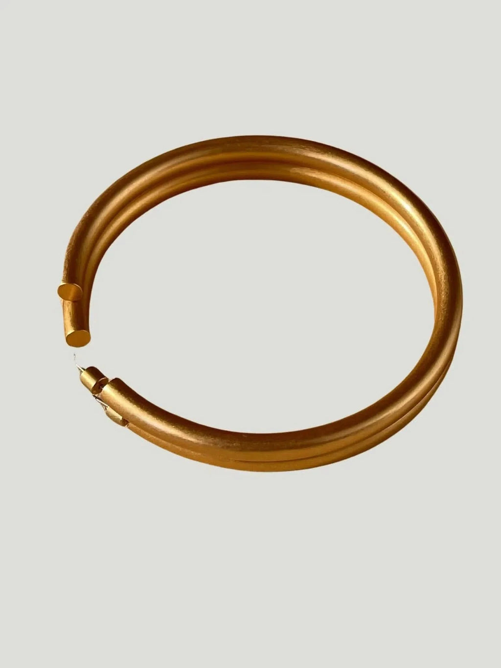 Knature The Label Knature The Label Johanna Hoop Earrings in Gold - Jewelry | Queen Anna House of Fashion Women's Luxury Fashion