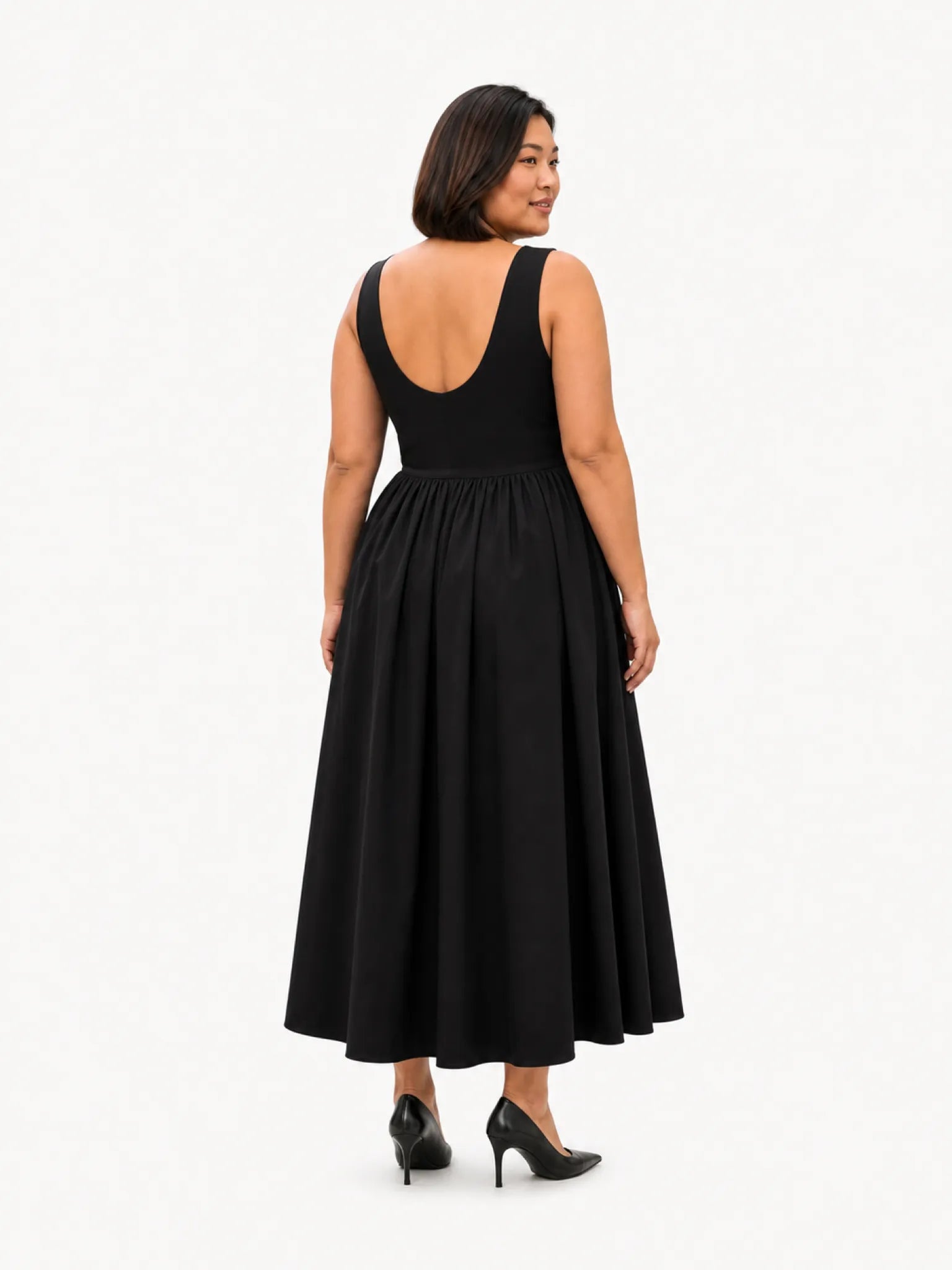 M.M.LaFleur M.M.LaFleur Beatrice Look Back Poplin Dress in Black - Dress | Queen Anna House of Fashion Women's Luxury Fashion