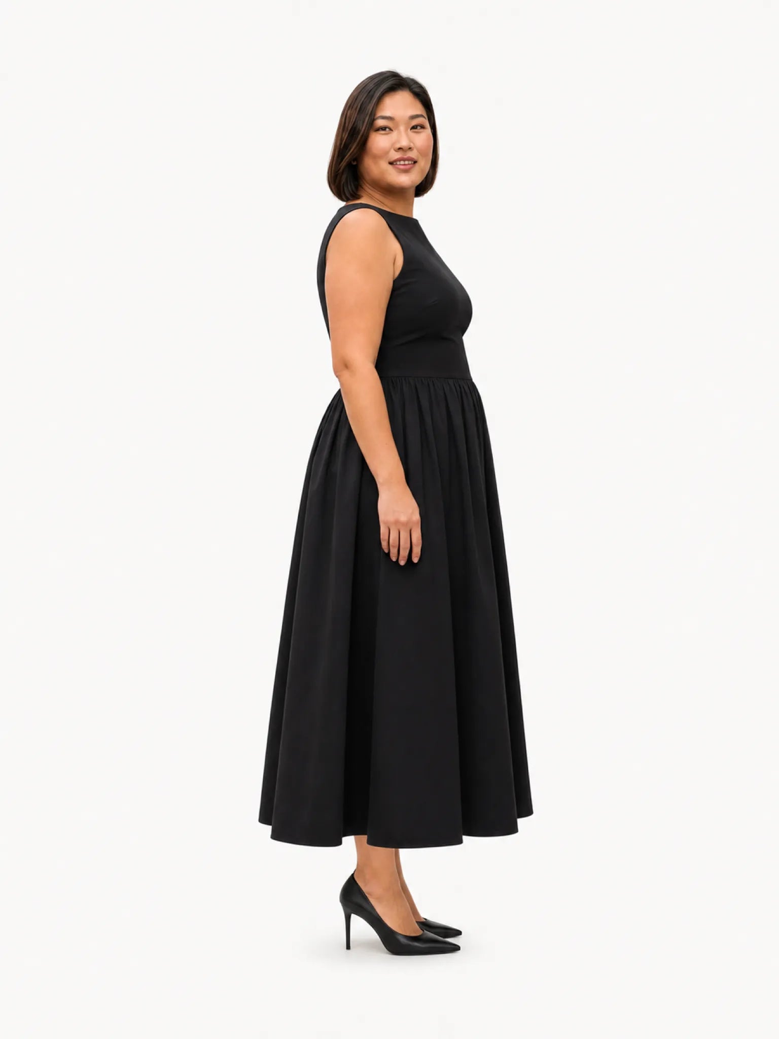 M.M.LaFleur M.M.LaFleur Beatrice Look Back Poplin Dress in Black - Dress | Queen Anna House of Fashion Women's Luxury Fashion