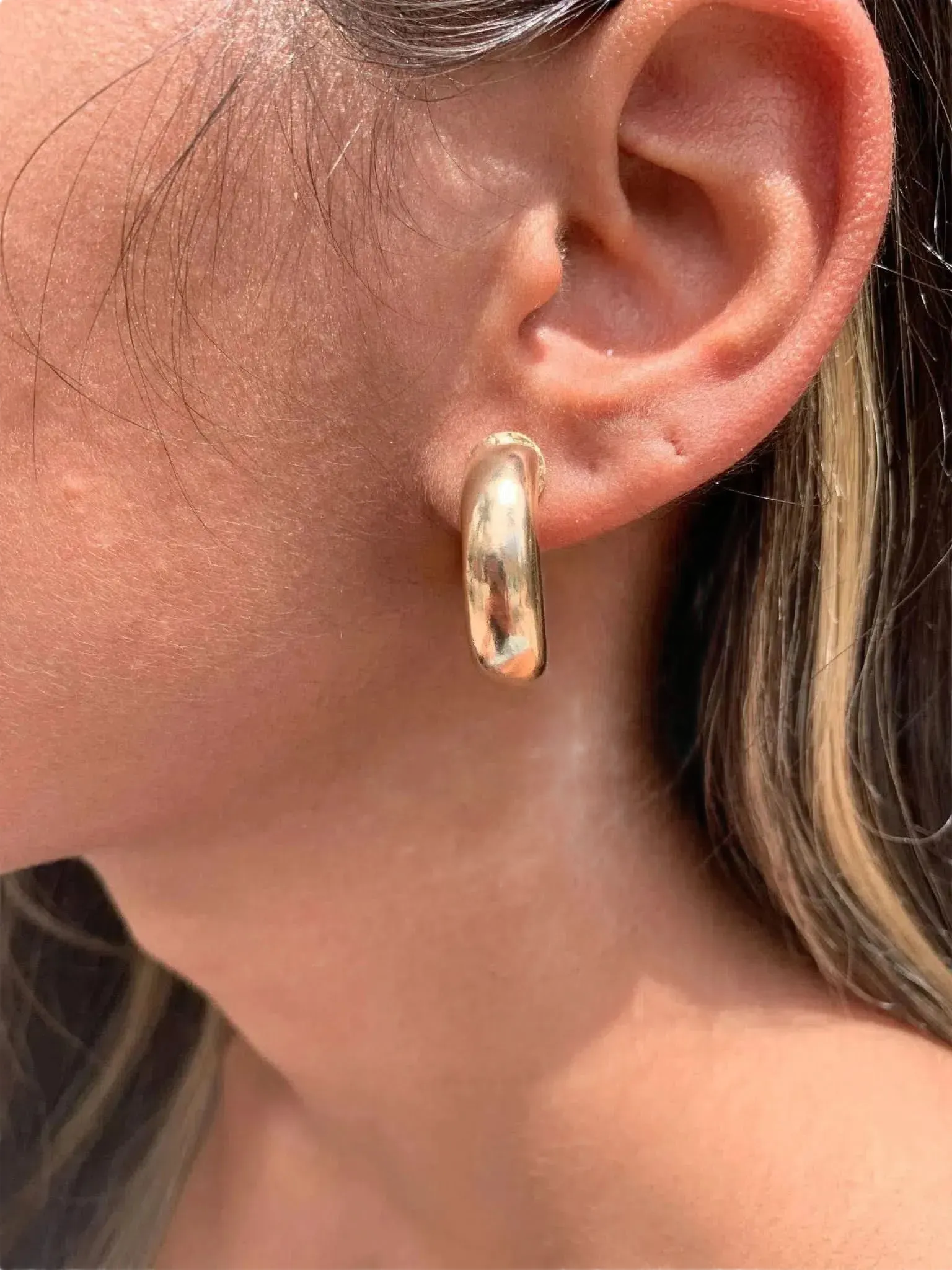 Mali Beads Mali Beads Chunky Gold Hoops in - Jewelry | Queen Anna House of Fashion Women's Luxury Fashion