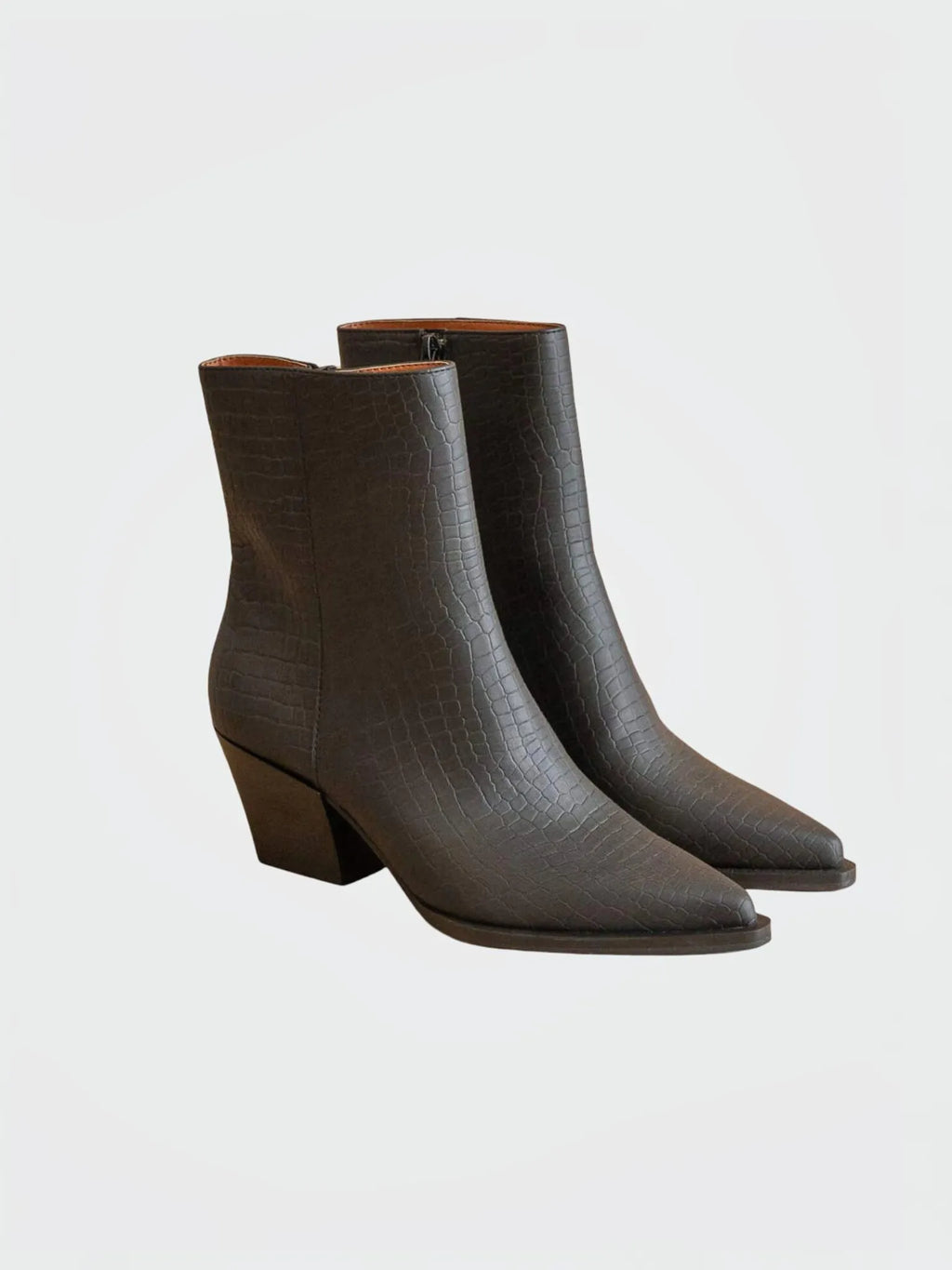 OASIS SOCIETY OASIS SOCIETY The Miley Alligator Print Pointed Toe Bootie in 6 - Shoes | Queen Anna House of Fashion Women's Luxury Fashion