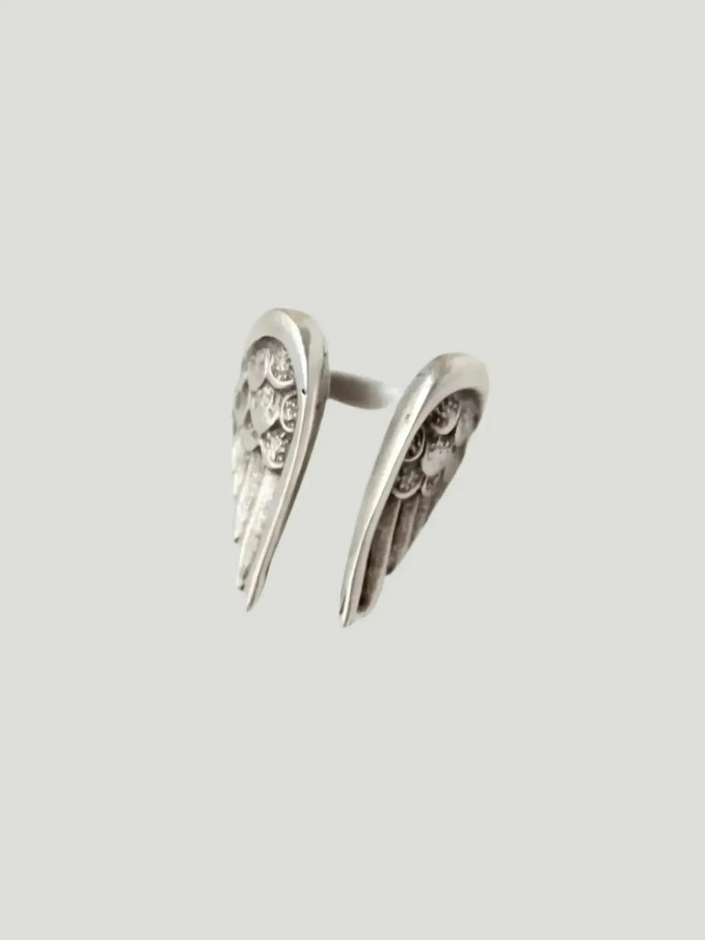 Océanne Océanne Angel Wing Ring in SILVER - Accessories | Queen Anna House of Fashion Women's Luxury Fashion