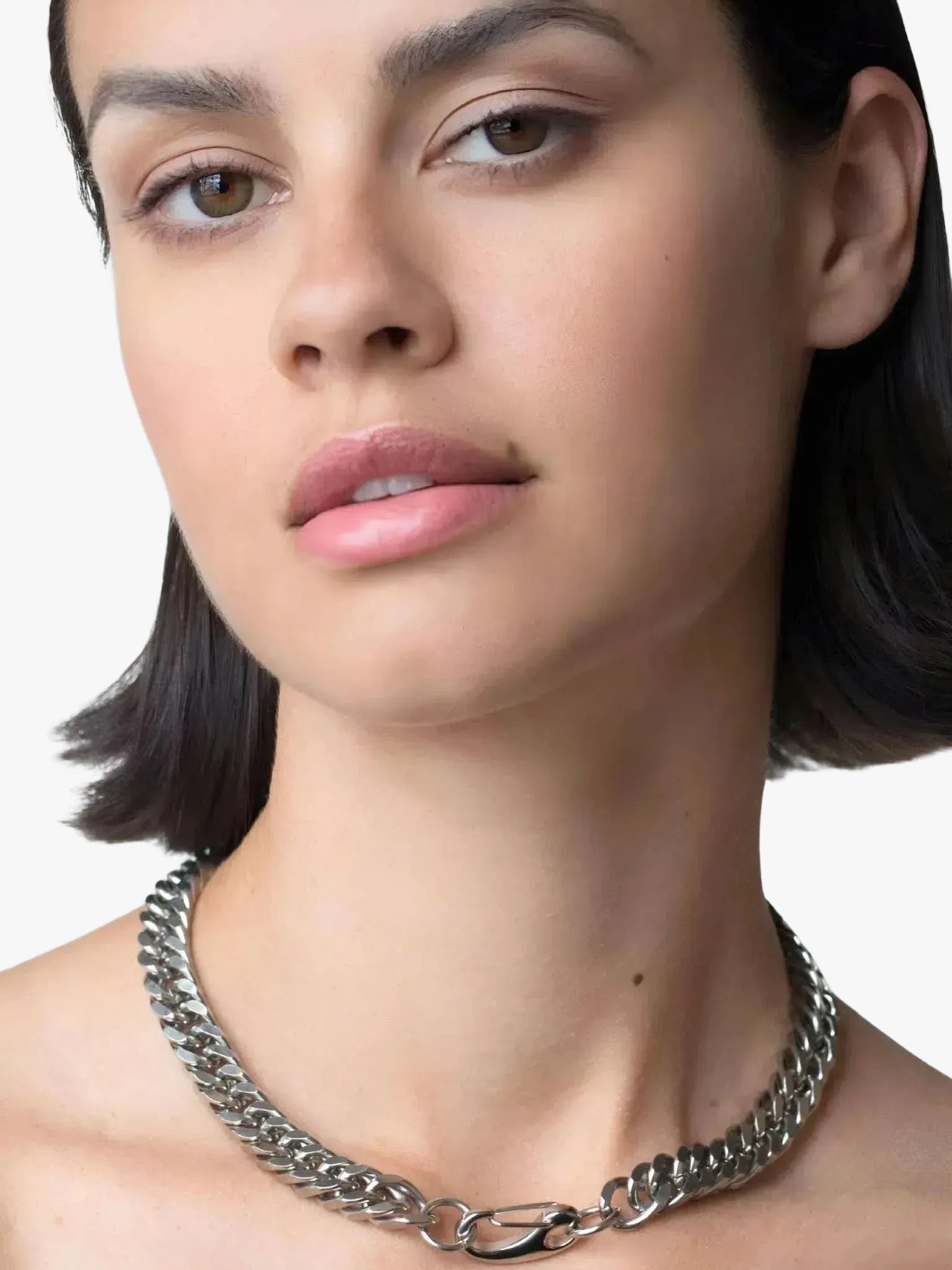 OUTOFOFFICE OUTOFOFFICE Chunky Silver Chain Necklace in Silver - Jewelry | Queen Anna House of Fashion Women's Luxury Fashion