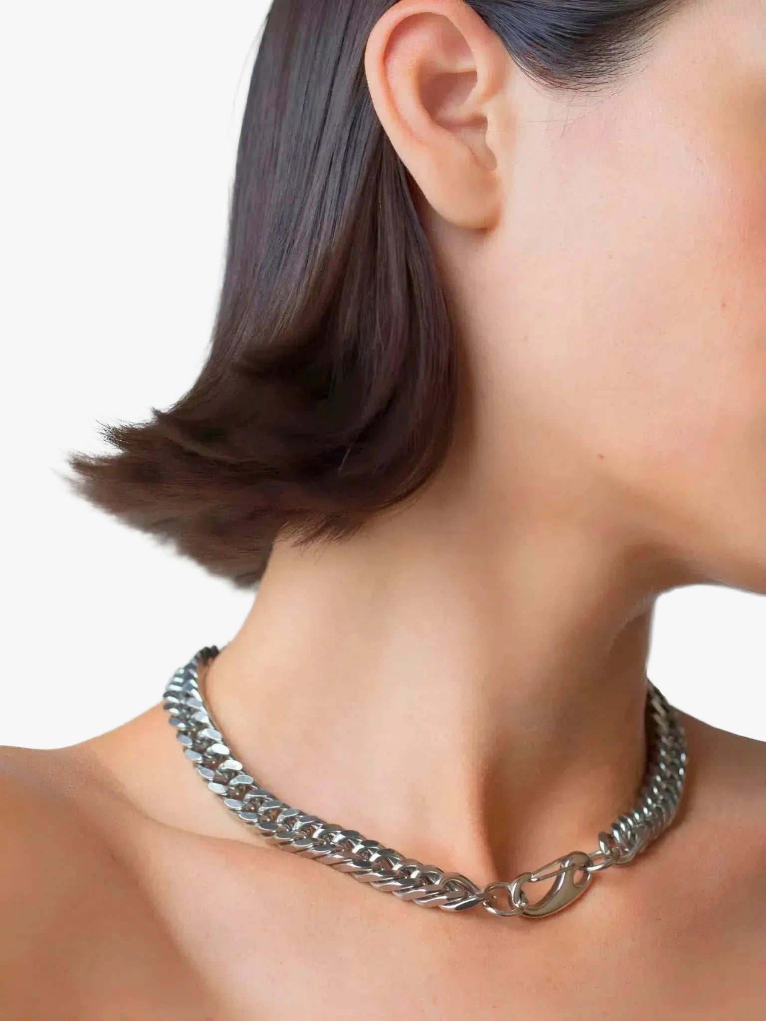 OUTOFOFFICE OUTOFOFFICE Chunky Silver Chain Necklace in Silver - Jewelry | Queen Anna House of Fashion Women's Luxury Fashion