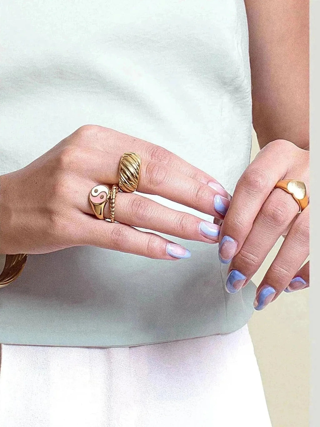 OUTOFOFFICE OUTOFOFFICE Dual Gold Ring in 8 - Accessories | Queen Anna House of Fashion Women's Luxury Fashion