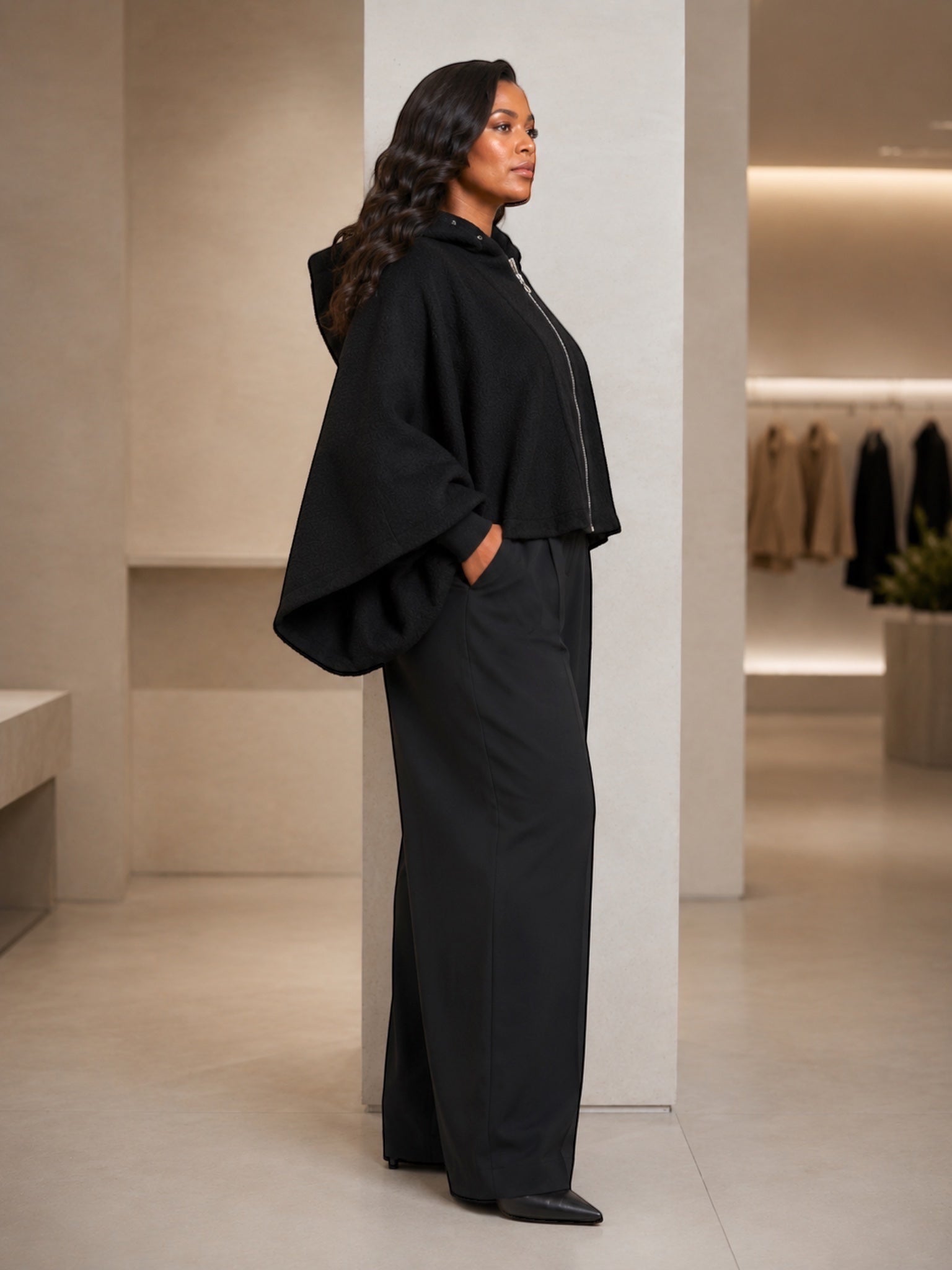 THE LNK THE LNK Short Bouclé Jacket in Black - Outerwear | Queen Anna House of Fashion Women's Luxury Fashion
