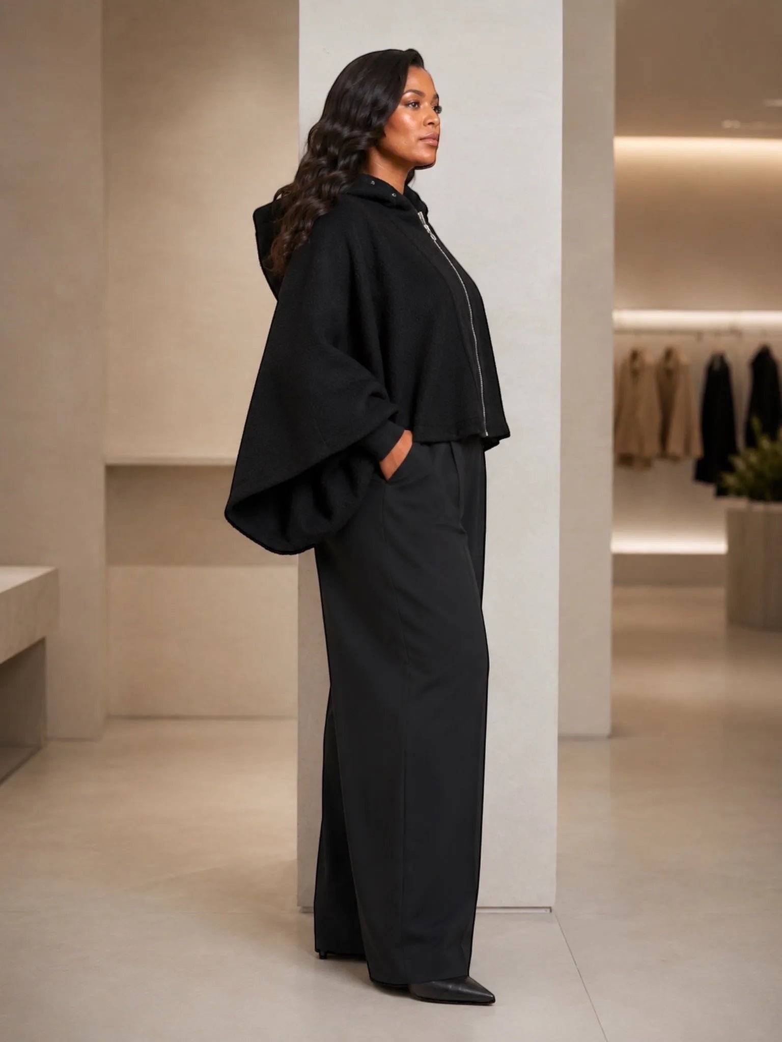 THE LNK THE LNK Short Bouclé Jacket in Black - Outerwear | Queen Anna House of Fashion Women's Luxury Fashion