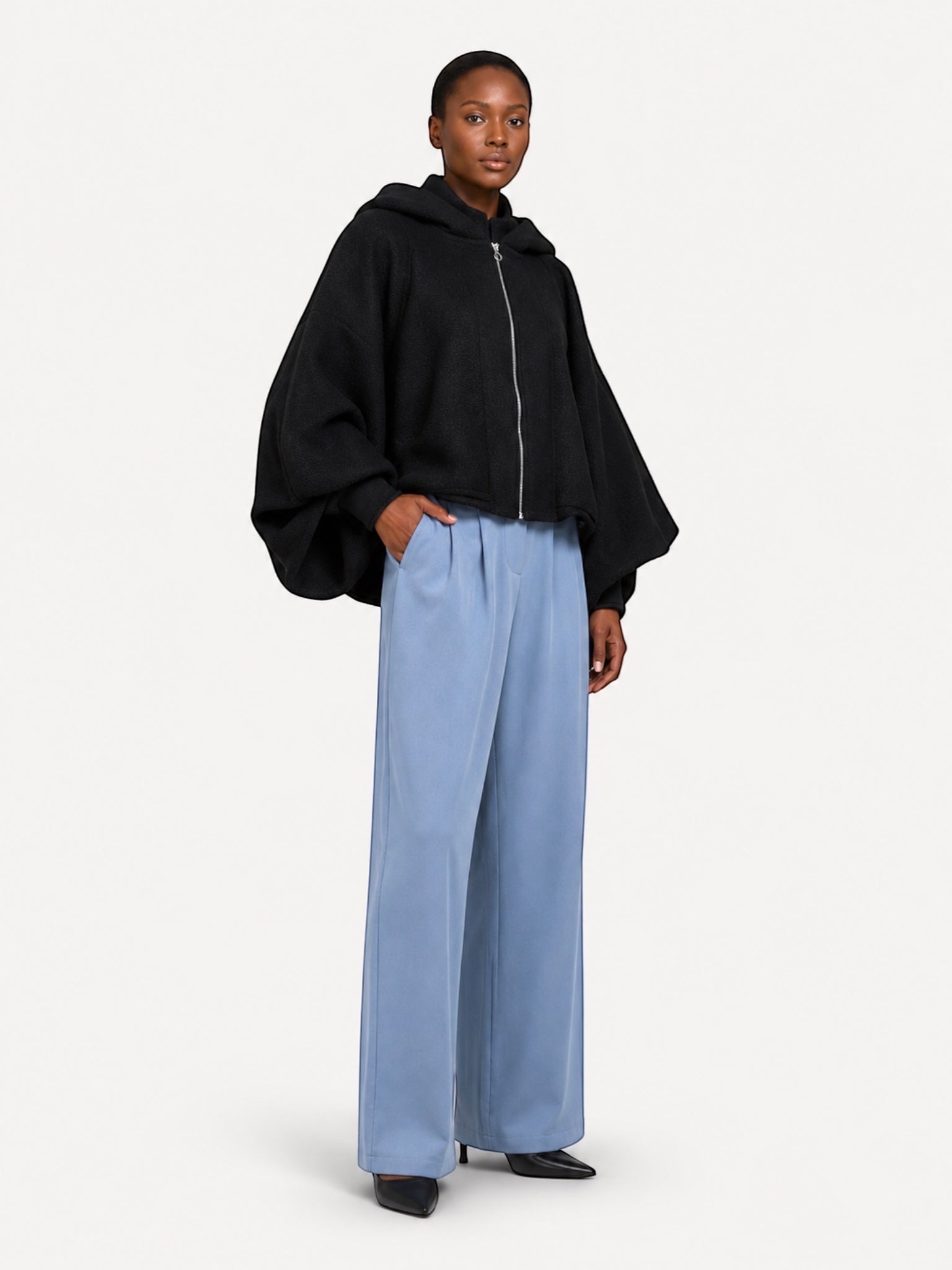 THE LNK THE LNK Short Bouclé Jacket in Black - Outerwear | Queen Anna House of Fashion Women's Luxury Fashion