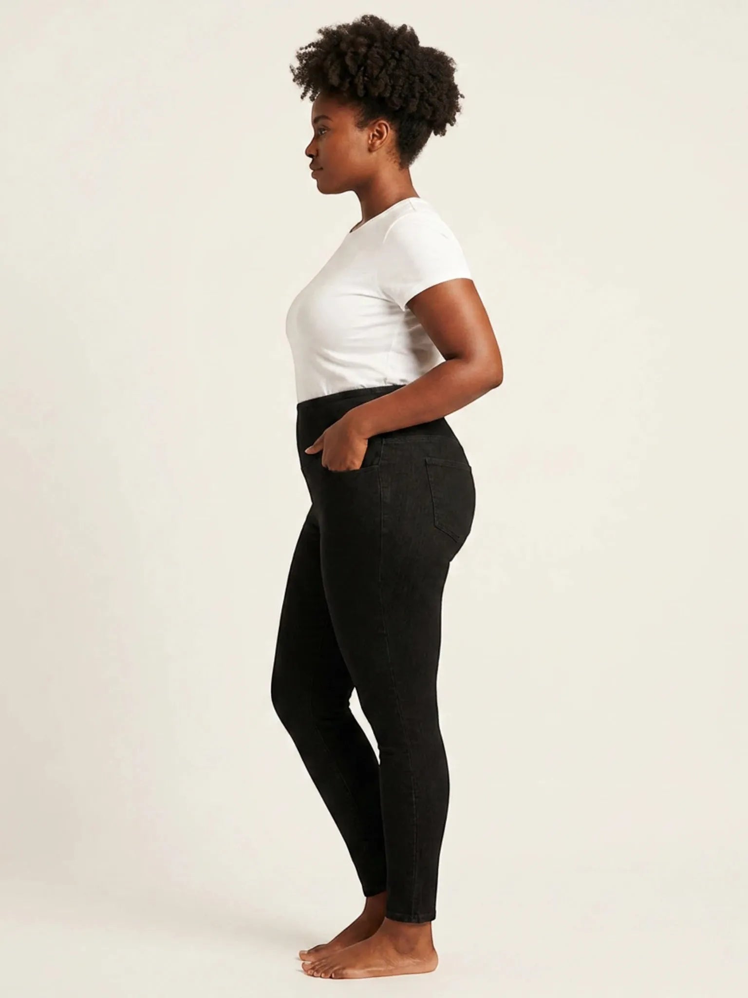 Yummie Yummie Denim Shaping Legging in XS - Bottom | Queen Anna House of Fashion Women's Luxury Fashion