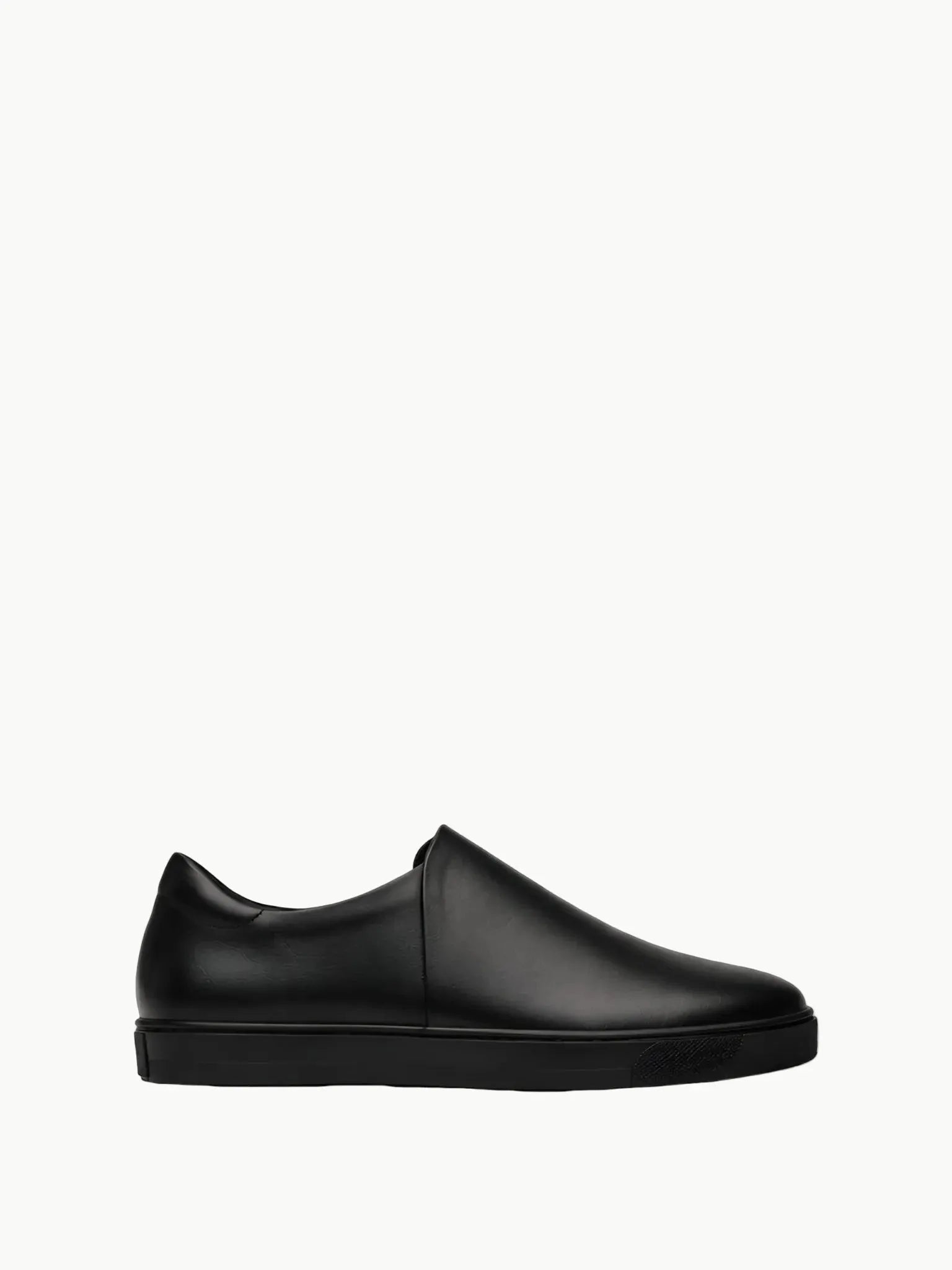 UTILITARIAN UTILITARIAN Minimalist Leather Slip On Sneakers in Black - Shoes | Queen Anna House of Fashion Women's Luxury Fashion