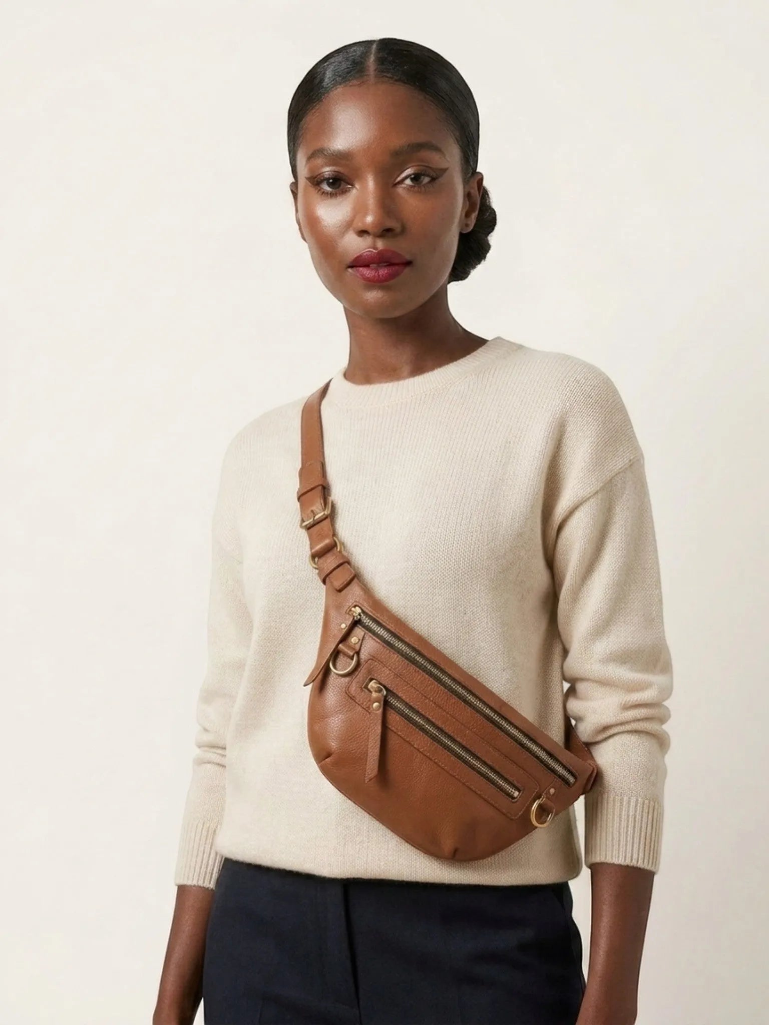TAH Bags TAH Bags Nomad Fanny Pack in Fuchsia - Accessories | Queen Anna House of Fashion Women's Luxury Fashion