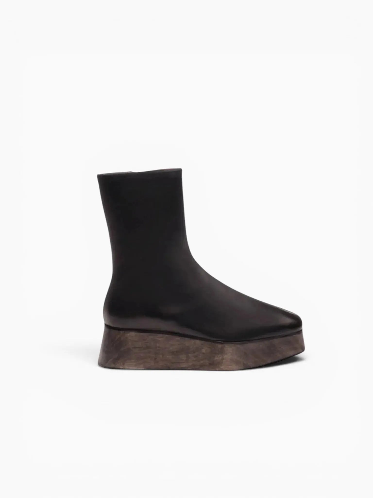 UTILITARIAN UTILITARIAN Nous Wooden Platform Boot in Black - Shoes | Queen Anna House of Fashion Women's Luxury Fashion