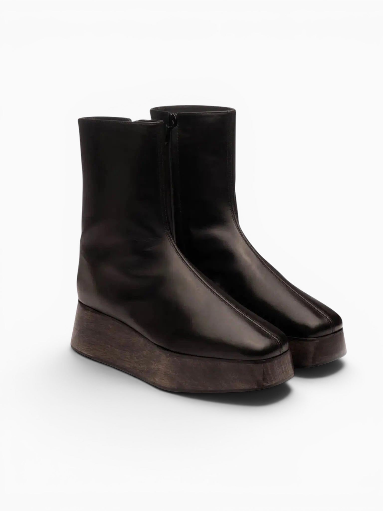 UTILITARIAN UTILITARIAN Nous Wooden Platform Boot in Black - Shoes | Queen Anna House of Fashion Women's Luxury Fashion