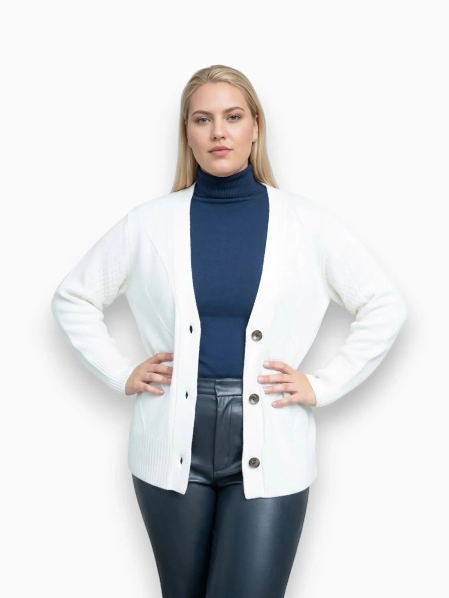 Universal Standard Universal Standard Cable Knit Cardigan in 10-12 (XS) - Top | Queen Anna House of Fashion Women's Luxury Fashion