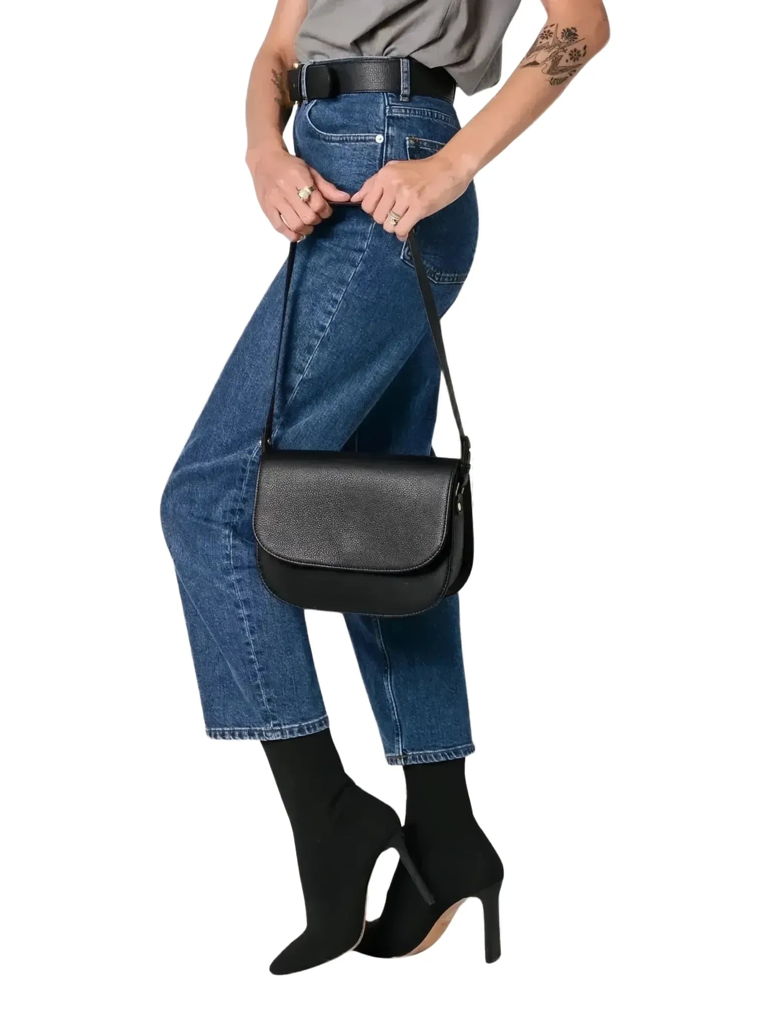 TAH Bags TAH Bags Saddle Bag in Whiskey - Accessories | Queen Anna House of Fashion Women's Luxury Fashion