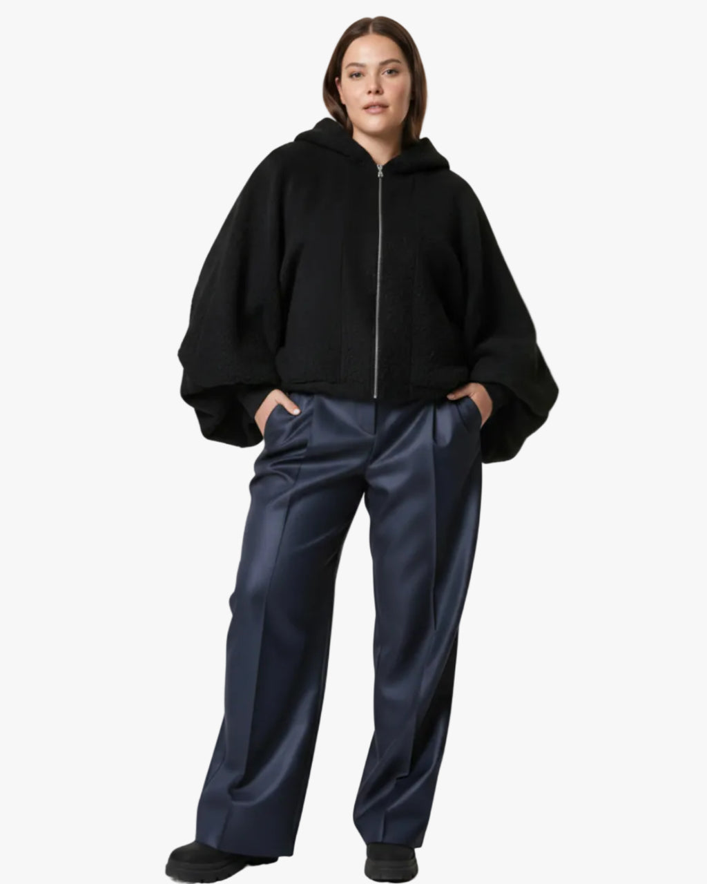 THE LNK THE LNK Short Bouclé Jacket in L - Outerwear | Queen Anna House of Fashion Women's Luxury Fashion