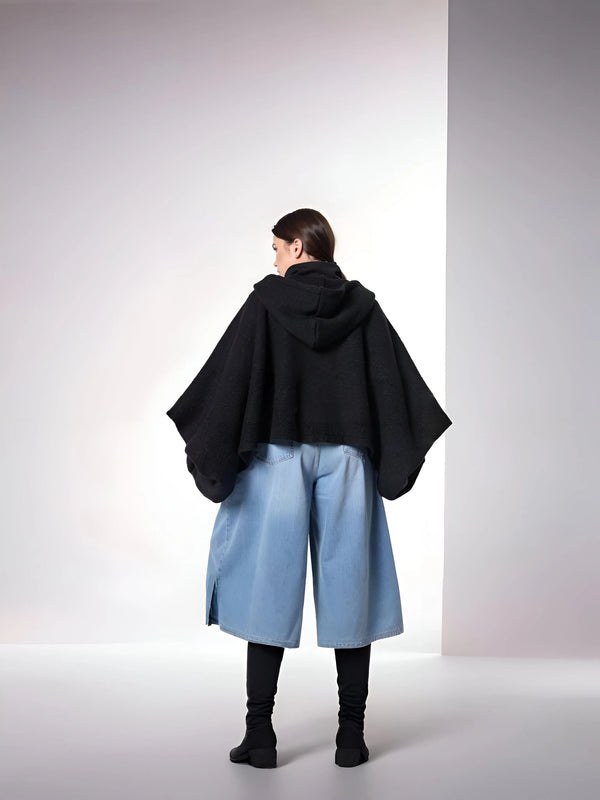 THE LNK THE LNK Short Bouclé Jacket in L - Outerwear | Queen Anna House of Fashion Women's Luxury Fashion