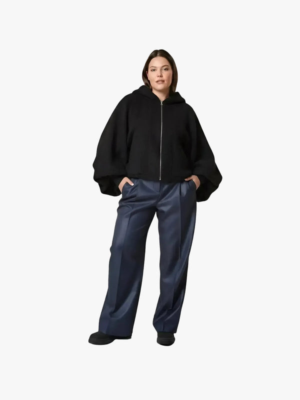 THE LNK THE LNK Short Bouclé Jacket in L - Outerwear | Queen Anna House of Fashion Women's Luxury Fashion