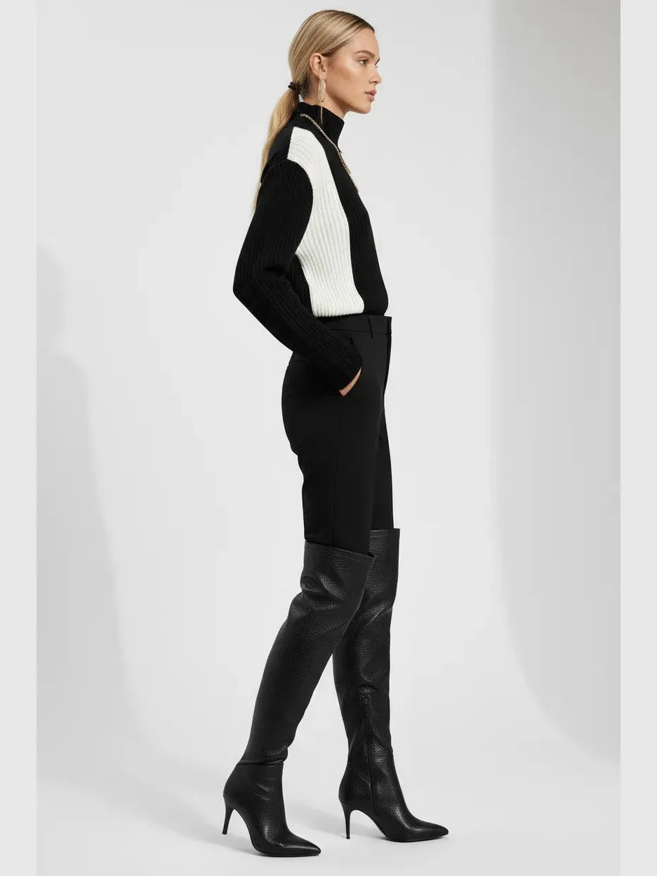 Touché Privé Touché Privé Asymmetric Colorblock Turtleneck Sweater in S - Top | Queen Anna House of Fashion Women's Luxury Fashion