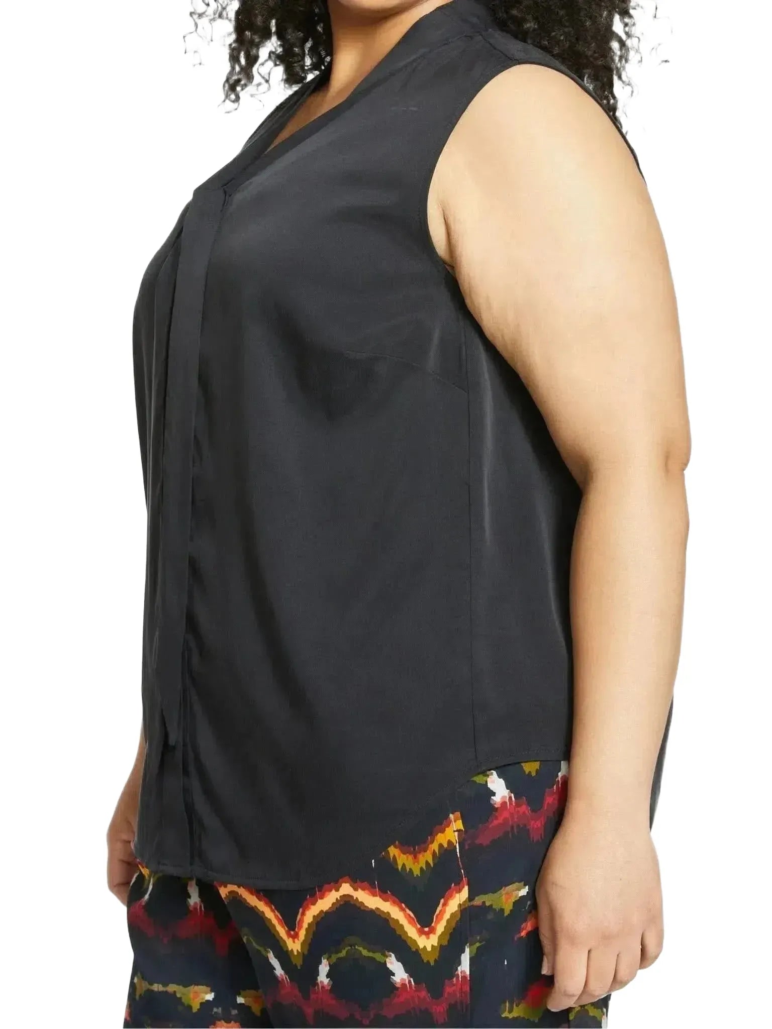 Universal Standard Universal Standard Brava Cupro Blouse in 2-4 (3XS) - Top | Queen Anna House of Fashion Women's Luxury Fashion