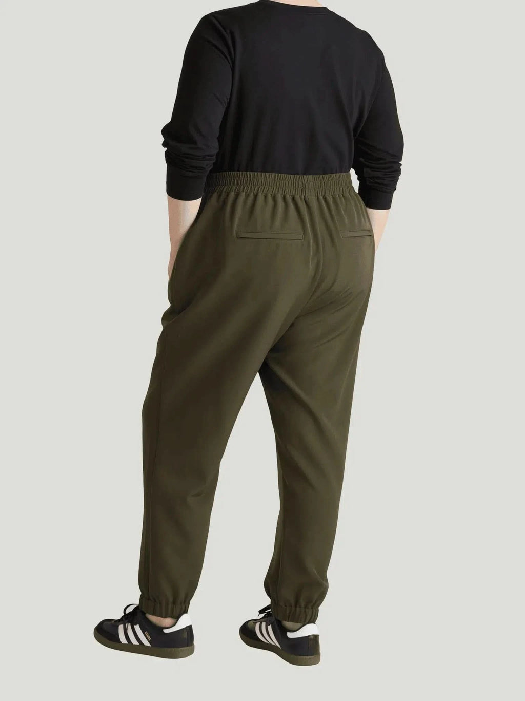 Universal Standard Universal Standard Go-Stretch Jogger in 2-4 (3XS) - Bottom | Queen Anna House of Fashion Women's Luxury Fashion