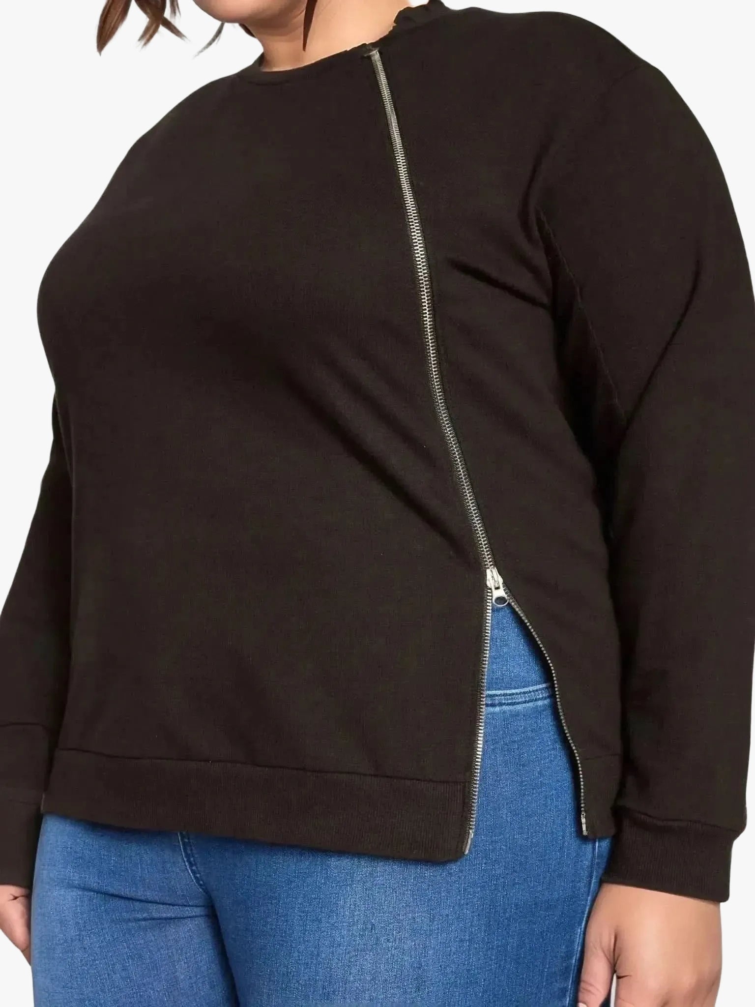 Universal Standard Universal Standard Meridian Zip Pullover in 6-8 (2XS) - Top | Queen Anna House of Fashion Women's Luxury Fashion