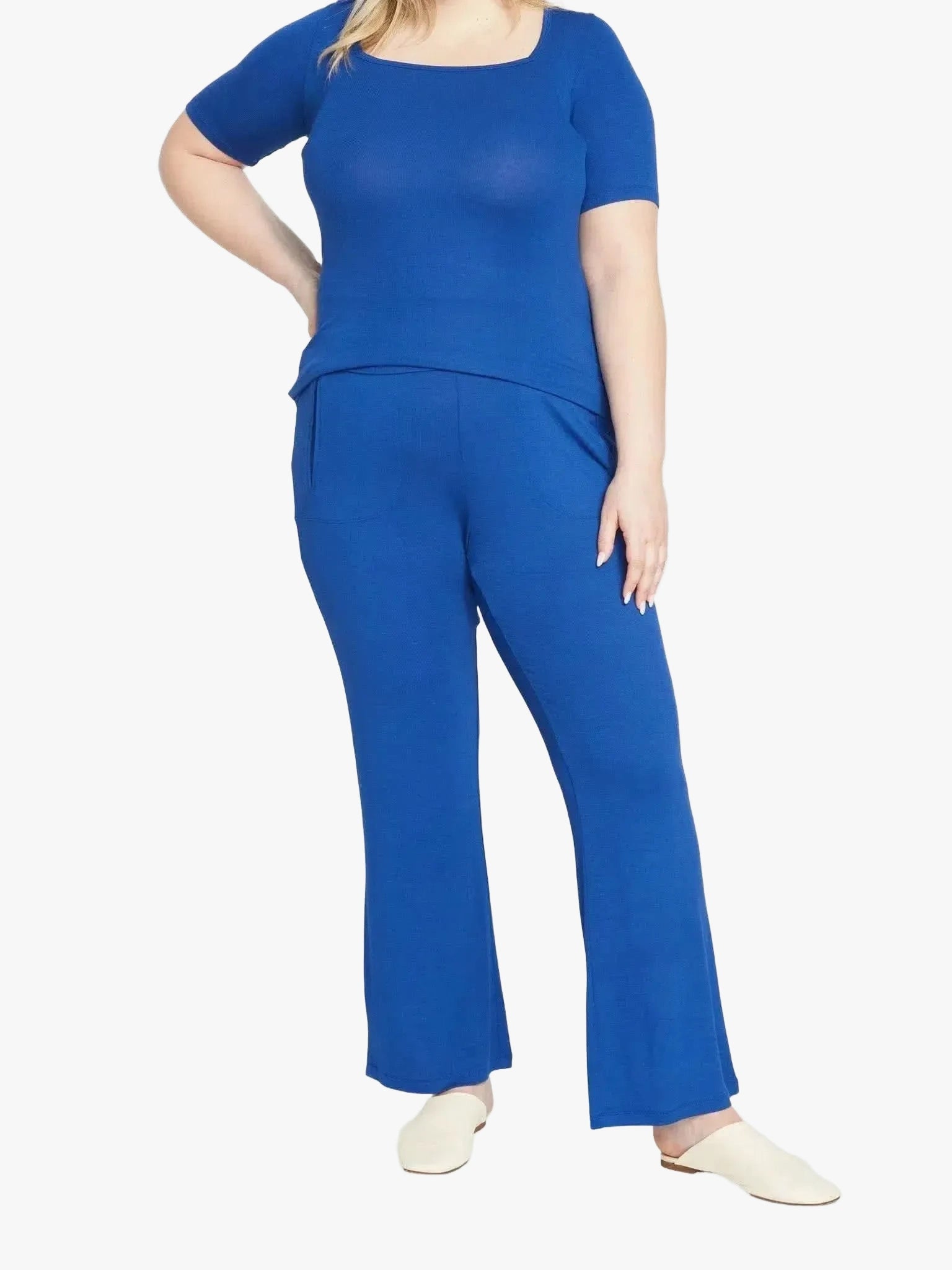 Universal Standard Universal Standard Mola Pant in 2-4 (3XS) - Bottom | Queen Anna House of Fashion Women's Luxury Fashion