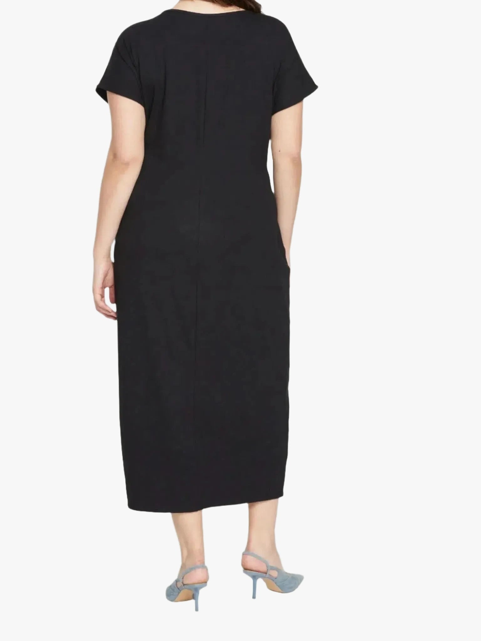 Universal Standard Universal Standard Spritz Divine Jersey Shift Dress in 6-8 (2XS) - Dress | Queen Anna House of Fashion Women's Luxury Fashion