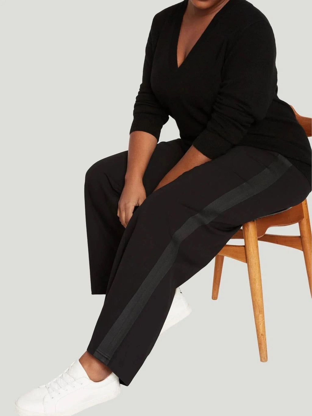 Universal Standard Universal Standard Stephanie Wide Leg Ponte Pant in 18-20 (M) - Bottom | Queen Anna House of Fashion Women's Luxury Fashion